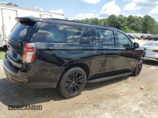 2021 Chevrolet Suburban RST with VIN 1GNSKEKT7MR469473, listed as a Copart auction lot 67479964 with 59,192 mi miles and Salvage Title. Bid and sale history available at carsss.com. Image 3.