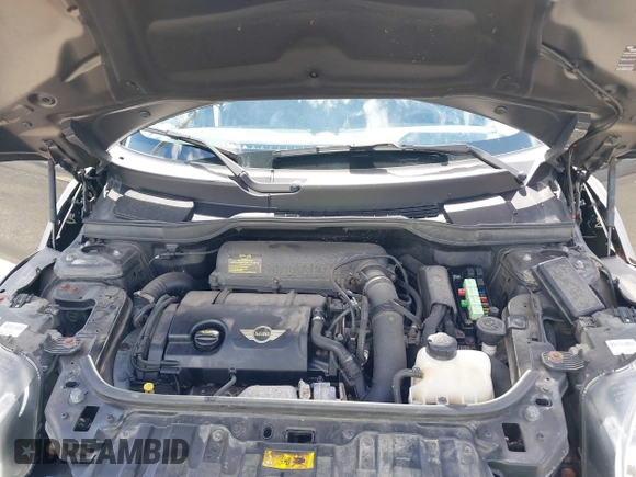 2014 MINI Countryman S with VIN WMWZC3C58EWP27041, listed as a IAAI auction lot 42082489 with 77,749 mi miles and . Bid and sale history available at DreamBid. Image 10.