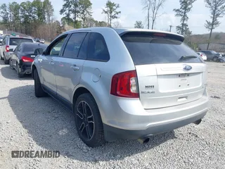 2013 Ford Edge SEL with VIN 2FMDK3J96DBA04984, listed as a IAAI auction lot 41801312 with 261,000 mi miles. Bid and sale history available at carsss.com. Image 3.