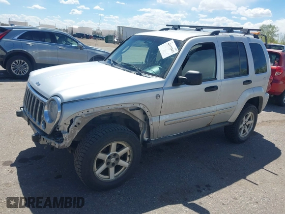 2005 Jeep Liberty Limited with VIN 1J4GL58K45W724796, listed as a IAAI auction lot 42131949 with 215,760 mi miles and . Bid and sale history available at DreamBid. Image 2.