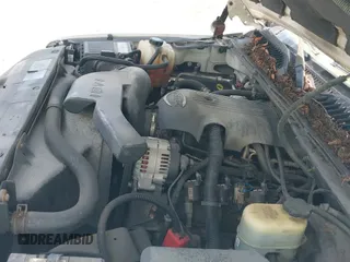 2002 Chevrolet Tahoe Z71 с VIN 1GNEK13Z22R226546, выставлен на аукционе IAAI как лот 42733647 с пробегом 190 114 миль миль и . История ставок и продаж доступна на DreamBid. Изображение 19.