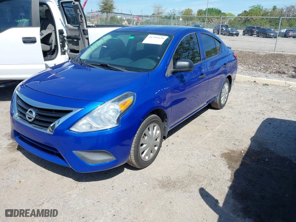 2015 Nissan Versa S Plus with VIN 3N1CN7AP4FL944613, listed as a IAAI auction lot 41795129 with 118,690 mi miles. Bid and sale history available at carsss.com. Image 16.