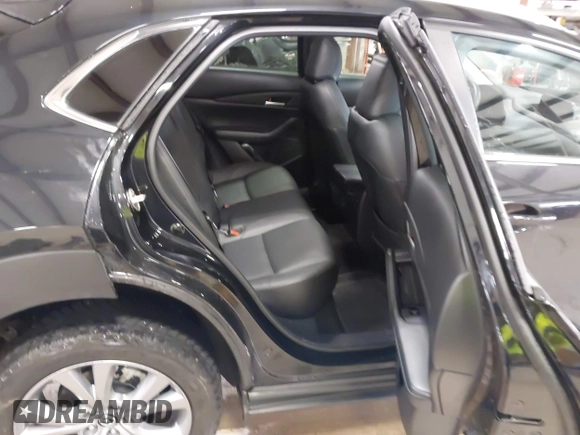 2022 Mazda CX-30 2.5 S Select Package with VIN 3MVDMBBL8NM430516, listed as a IAAI auction lot 41676856 with 36,450 mi miles. Bid and sale history available at carsss.com. Image 8.