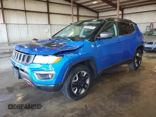 2017 Jeep Compass Trailhawk z VIN 3C4NJDDB1HT689633, wystawiony jako Copart lot #63426175 z przebiegiem 63 209 mil mil oraz Szkoda całkowita • Salvage title. Historia ofert i sprzedaży dostępna na DreamBid. Obrazek 1.