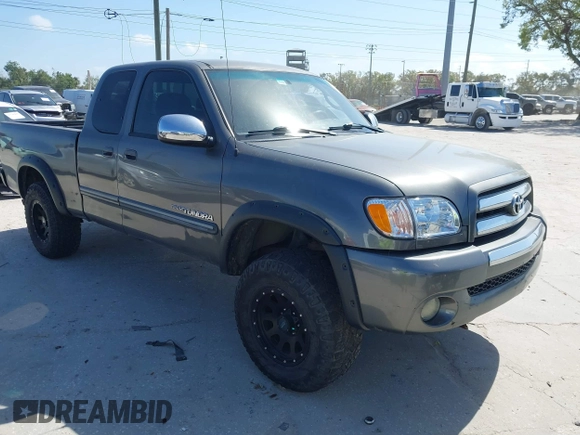 2003 Toyota Tundra SR5 with VIN 5TBBT44183S405902, listed as a IAAI auction lot 41704999 with 220,777 mi miles and . Bid and sale history available at DreamBid. Image 1.