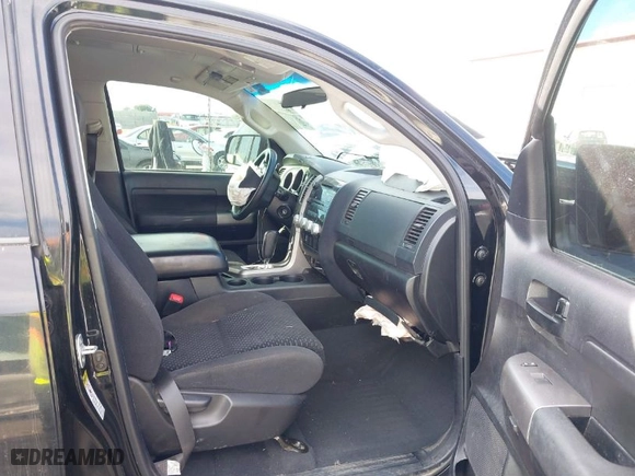 2013 Toyota Tundra 4WD Truck with VIN 5TFUW5F16DX318389, listed as a IAAI auction lot 40647884 with 1 mi miles. Bid and sale history available at carsss.com. Image 5.