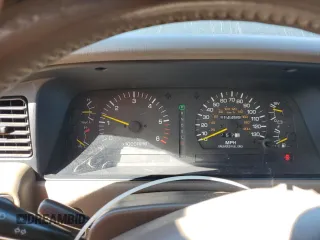 1995 Toyota Land Cruiser z VIN JT3DJ81W6S0106332, wystawiony jako Copart lot #47772055 z przebiegiem 214 499 mil mil oraz Szkoda całkowita • Salvage title. Historia ofert i sprzedaży dostępna na DreamBid. Obrazek 9.