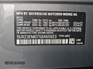 2025 BMW X7 xDrive40i with VIN 5UX23EM07S9X65923, listed as a Copart auction lot 49507655 with 8,891 mi miles and Clean Title. Bid and sale history available at carsss.com. Image 13.
