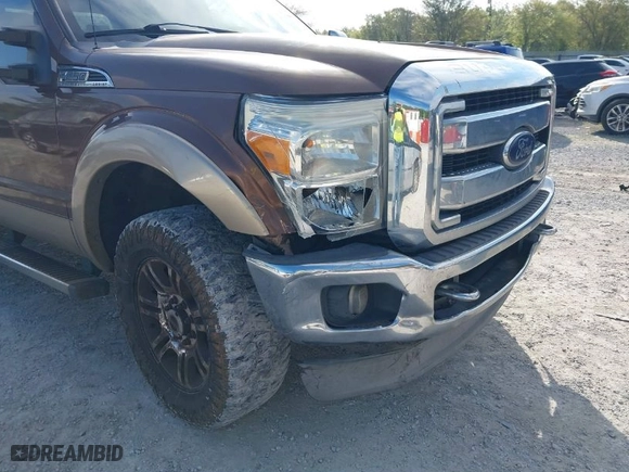 2012 Ford Super Duty F-250 SRW XL with VIN 1FT7W2B62CEC21519, listed as a IAAI auction lot 41932430 with 249,710 mi miles. Bid and sale history available at carsss.com. Image 6.