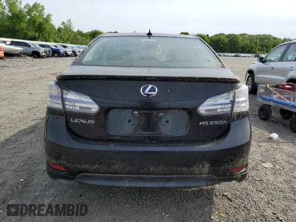 2010 Lexus HS 250h z VIN JTHBB1BA6A2011975, wystawiony jako Copart lot #58783405 z przebiegiem 203 191 mil mil oraz Tytuł czysty. Historia ofert i sprzedaży dostępna na DreamBid. Obrazek 6.