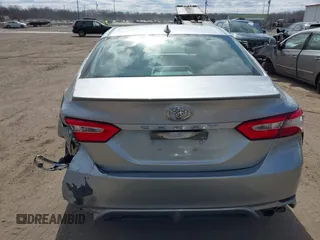 2020 Toyota Camry SE with VIN 4T1G11AKXLU941014, listed as a IAAI auction lot 41623517 with 109,172 mi miles. Bid and sale history available at carsss.com. Image 16.
