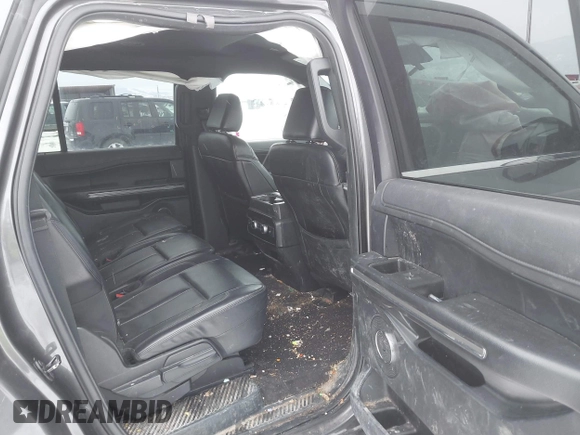 2021 Ford Expedition Max XLT с VIN 1FMJK1JT3MEA02858, выставлен на аукционе IAAI как лот 41612489 с пробегом Не указан миль и . История ставок и продаж доступна на DreamBid. Изображение 8.
