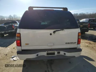 2002 Chevrolet Suburban Z71 with VIN 3GNFK16Z92G267367, listed as a Copart auction lot 43647755 with 0 mi miles and Salvage Title. Bid and sale history available at carsss.com. Image 6.