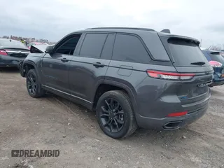 2024 Jeep Grand Cherokee z VIN 1C4RJYB6XR8955858, wystawiony jako IAAI lot #41724210 z przebiegiem Nie podano mil oraz . Historia ofert i sprzedaży dostępna na DreamBid. Obrazek 3.