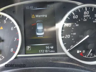 2017 Nissan Sentra S with VIN 3N1AB7AP7HY352757, listed as a IAAI auction lot 42090848 with 172,181 mi miles and . Bid and sale history available at carsss.com. Image 7.