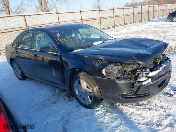 2015 Chevrolet Impala Limited LT with VIN 2G1WB5E35F1171028, listed as a IAAI auction lot 41325915 with NaN miles. Bid and sale history available at carsss.com. Image 1.