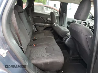 2020 Jeep Cherokee Latitude z VIN 1C4PJLCB6LD555929, wystawiony jako Copart lot #58735125 z przebiegiem 102 759 mil mil oraz Szkoda całkowita • Salvage title. Historia ofert i sprzedaży dostępna na DreamBid. Obrazek 11.