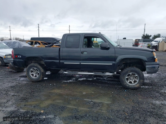 2004 Chevrolet Silverado 1500 Z71 with VIN 1GCEK19T94E278973, listed as a IAAI auction lot 41763709 with 256,453 mi miles. Bid and sale history available at carsss.com. Image 14.