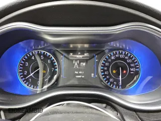 2016 Chrysler 200 Limited with VIN 1C3CCCAB3GN171252, listed as a Copart auction lot 50995865 with 133,587 mi miles and Clean Title. Bid and sale history available at carsss.com. Image 9.