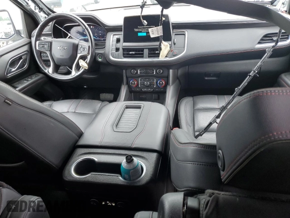 2022 Chevrolet Tahoe RST z VIN 1GNSCRKD8NR147133, wystawiony jako Copart lot #54778845 z przebiegiem 76 549 mil mil oraz Szkoda całkowita • Salvage title. Historia ofert i sprzedaży dostępna na DreamBid. Obrazek 8.