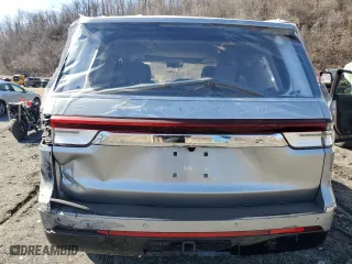 2024 Lincoln Navigator Reserve with VIN 5LMJJ2LG8REL00917, listed as a Copart auction lot 50007745 with 4,659 mi miles and Salvage Title. Bid and sale history available at carsss.com. Image 6.