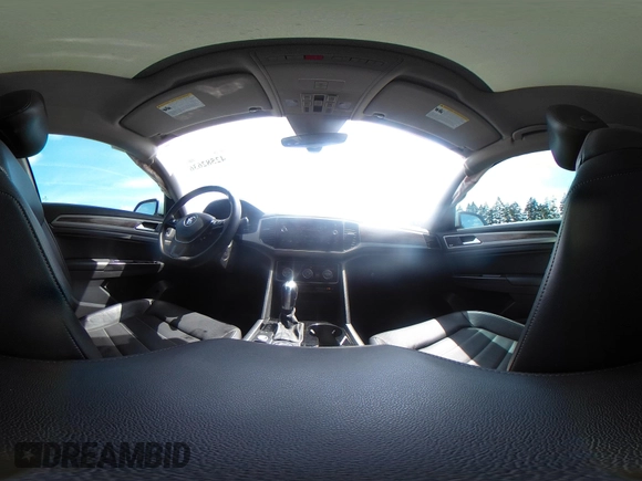 2019 Volkswagen Atlas SEL Premium с VIN 1V2NR2CAXKC622911, выставлен на аукционе IAAI как лот 42582636 с пробегом 171 431 миль миль и . История ставок и продаж доступна на DreamBid. Изображение 19.