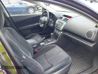 2010 Mazda 6 i Touring Plus z VIN 1YVHZ8CH7A5M28512, wystawiony jako IAAI lot #42447945 z przebiegiem 195 073 mil mil oraz . Historia ofert i sprzedaży dostępna na DreamBid. Obrazek 5.