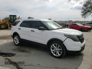 2013 Ford Utility Police Interceptor with VIN 1FM5K7AR2DGC92586, listed as a Copart auction lot 44148855 with 104,693 mi miles and Salvage Title. Bid and sale history available at carsss.com. Image 12.