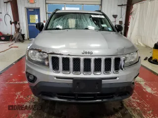 2016 Jeep Compass Sport with VIN 1C4NJCBA8GD611987, listed as a Copart auction lot 62491265 with 158,662 mi miles and Salvage title. Bid and sale history available at DreamBid. Image 5.