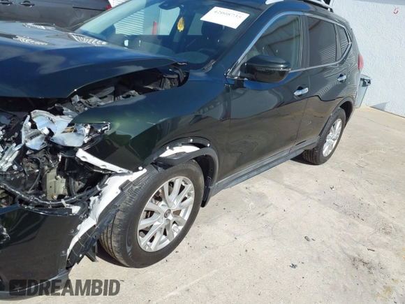 2019 Nissan Rogue SL with VIN 5N1AT2MT4KC794820, listed as a IAAI auction lot 42008735 with 60,340 mi miles and . Bid and sale history available at DreamBid. Image 2.