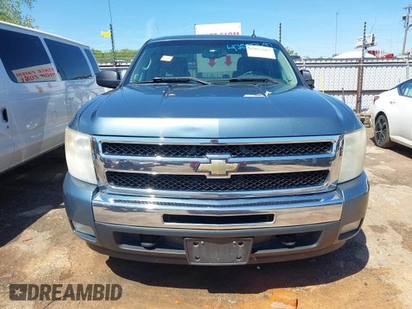 2011 Chevrolet Silverado 1500 LT with VIN 3GCPKSE3XBG265420, listed as a IAAI auction lot 42077697 with 267,658 mi miles and . Bid and sale history available at DreamBid. Image 12.