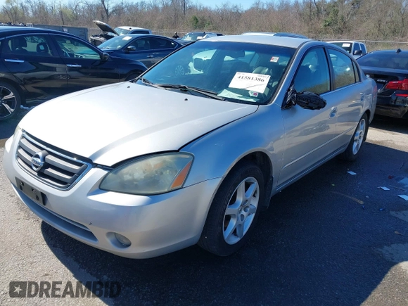 2003 Nissan Altima S with VIN 1N4AL11D63C321486, listed as a IAAI auction lot 41581386 with 200,082 mi miles. Bid and sale history available at carsss.com. Image 2.