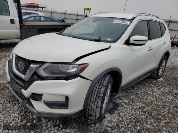 2020 Nissan Rogue SV with VIN JN8AT2MV0LW101140, listed as a Copart auction lot 44317025 with 112,447 mi miles and Salvage Title. Bid and sale history available at carsss.com. Image 1.
