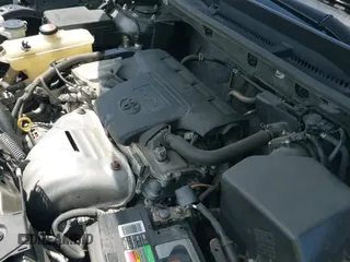 2016 Toyota RAV4 SE z VIN JTMNFREV6GD085622, wystawiony jako IAAI lot #42678310 z przebiegiem 216 616 mil mil oraz . Historia ofert i sprzedaży dostępna na DreamBid. Obrazek 19.