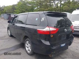 2018 Toyota Sienna L with VIN 5TDZZ3DC7JS912142, listed as a IAAI auction lot 42330428 with 221,498 mi miles and . Bid and sale history available at DreamBid. Image 3.