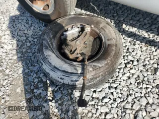 1999 Ford F-150 z VIN 1FTRX07WXXKB92796, wystawiony jako Copart lot #48352405 z przebiegiem Nie podano mil oraz Szkoda całkowita • Salvage title. Historia ofert i sprzedaży dostępna na DreamBid. Obrazek 14.