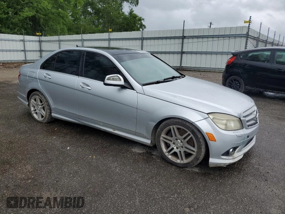2008 Mercedes-Benz C 350 Sport z VIN WDDGF56X48R038486, wystawiony jako Copart lot #56498375 z przebiegiem 222 138 mil mil oraz Szkoda całkowita • Salvage title. Historia ofert i sprzedaży dostępna na DreamBid. Obrazek 4.
