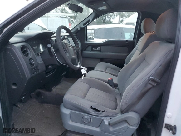 2014 Ford F-150 XL with VIN 1FTNF1CT5EKG49708, listed as a Copart auction lot 81585104 with 261,793 mi miles and Clean Title. Bid and sale history available at carsss.com. Image 7.