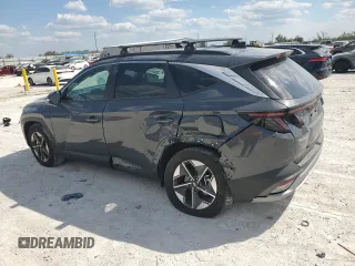 2025 Hyundai Tucson SEL Convenience with VIN 5NMJC3DE9SH466659, listed as a Copart auction lot 46993545 with 5,702 mi miles and Salvage Title. Bid and sale history available at carsss.com. Image 2.