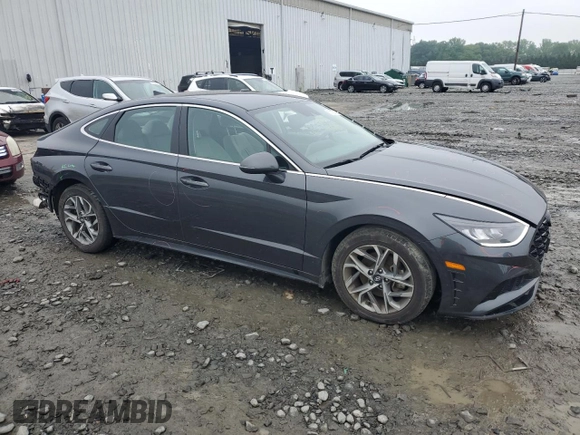 2020 Hyundai Sonata SEL z VIN 5NPEL4JA7LH046296, wystawiony jako Copart lot #57030185 z przebiegiem 42 908 mil mil oraz Szkoda całkowita • Salvage title. Historia ofert i sprzedaży dostępna na DreamBid. Obrazek 4.