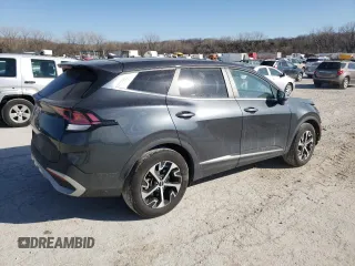 2024 Kia Sportage EX with VIN 5XYK33DF9RG141866, listed as a Copart auction lot 45470684 with 13,694 mi miles and Salvage Title. Bid and sale history available at carsss.com. Image 3.
