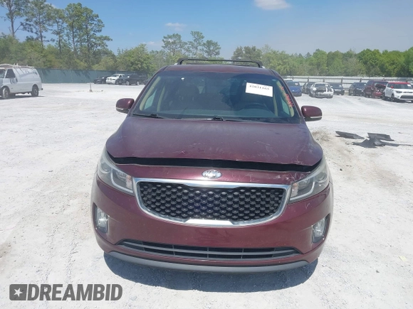 2015 Kia Sedona EX with VIN KNDMC5C19F6018139, listed as a IAAI auction lot 42031165 with 136,484 mi miles. Bid and sale history available at carsss.com. Image 12.
