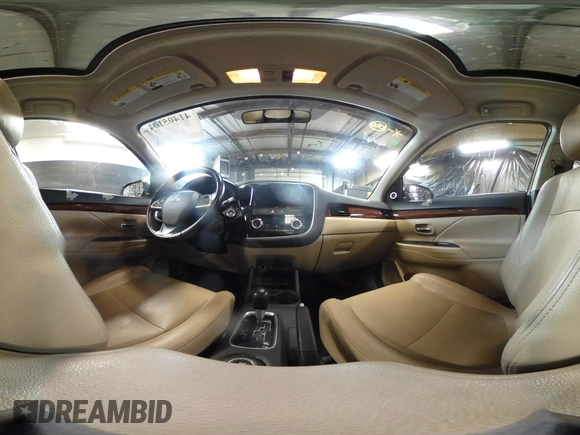 2015 Mitsubishi Outlander SE with VIN JA4AZ3A39FZ012490, listed as a IAAI auction lot 41405104 with 95,131 mi miles and . Bid and sale history available at DreamBid. Image 20.