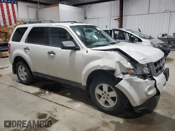 2011 Ford Escape XLT с VIN 1FMCU9D72BKB75379, выставлен на аукционе Copart как лот 49374005 с пробегом 152 374 миль миль и Списание • Salvage title. История ставок и продаж доступна на DreamBid. Изображение 4.