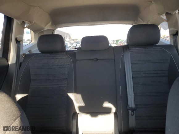 2024 Volkswagen Tiguan S with VIN 3VVFB7AX8RM126322, listed as a Copart auction lot 88884795 with 1,162 mi miles and Salvage Title. Bid and sale history available at carsss.com. Image 10.