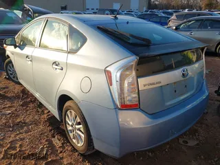 2014 Toyota Prius Plug-In with VIN JTDKN3DP0E3054939, listed as a IAAI auction lot 41278454 with 117,407 mi miles. Bid and sale history available at carsss.com. Image 3.