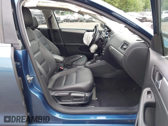 2017 Volkswagen Jetta SE with VIN 3VWDB7AJ1HM394626, listed as a IAAI auction lot 42594926 with 106,973 mi miles and . Bid and sale history available at DreamBid. Image 5.