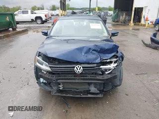 2011 Volkswagen Jetta SEL z VIN 3VWLZ7AJ2BM102447, wystawiony jako IAAI lot #42312584 z przebiegiem 103 392 mil mil oraz . Historia ofert i sprzedaży dostępna na DreamBid. Obrazek 13.