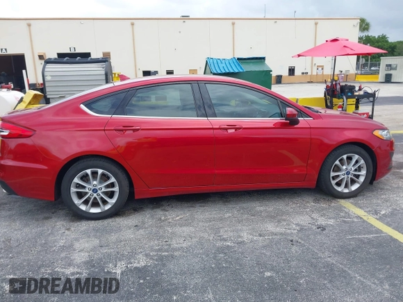 2020 Ford Fusion SE with VIN 3FA6P0HDXLR160183, listed as a IAAI auction lot 42623508 with 89,914 mi miles and . Bid and sale history available at DreamBid. Image 13.