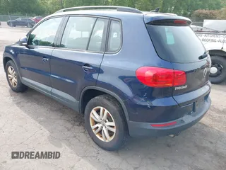 2015 Volkswagen Tiguan S z VIN WVGBV7AX8FW503114, wystawiony jako IAAI lot #42397033 z przebiegiem 200 658 mil mil oraz . Historia ofert i sprzedaży dostępna na DreamBid. Obrazek 3.
